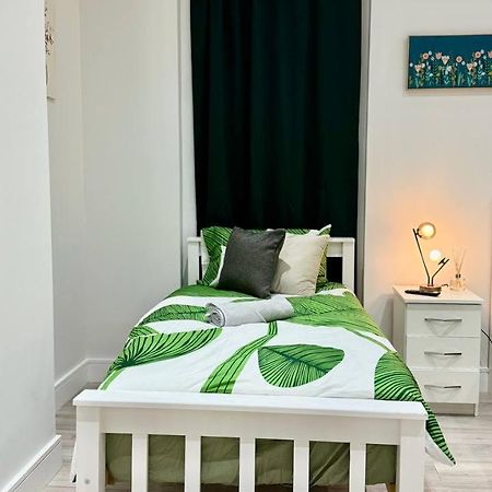 Guest&Rest Elite 1 Διαμέρισμα Λονδίνο Εξωτερικό φωτογραφία